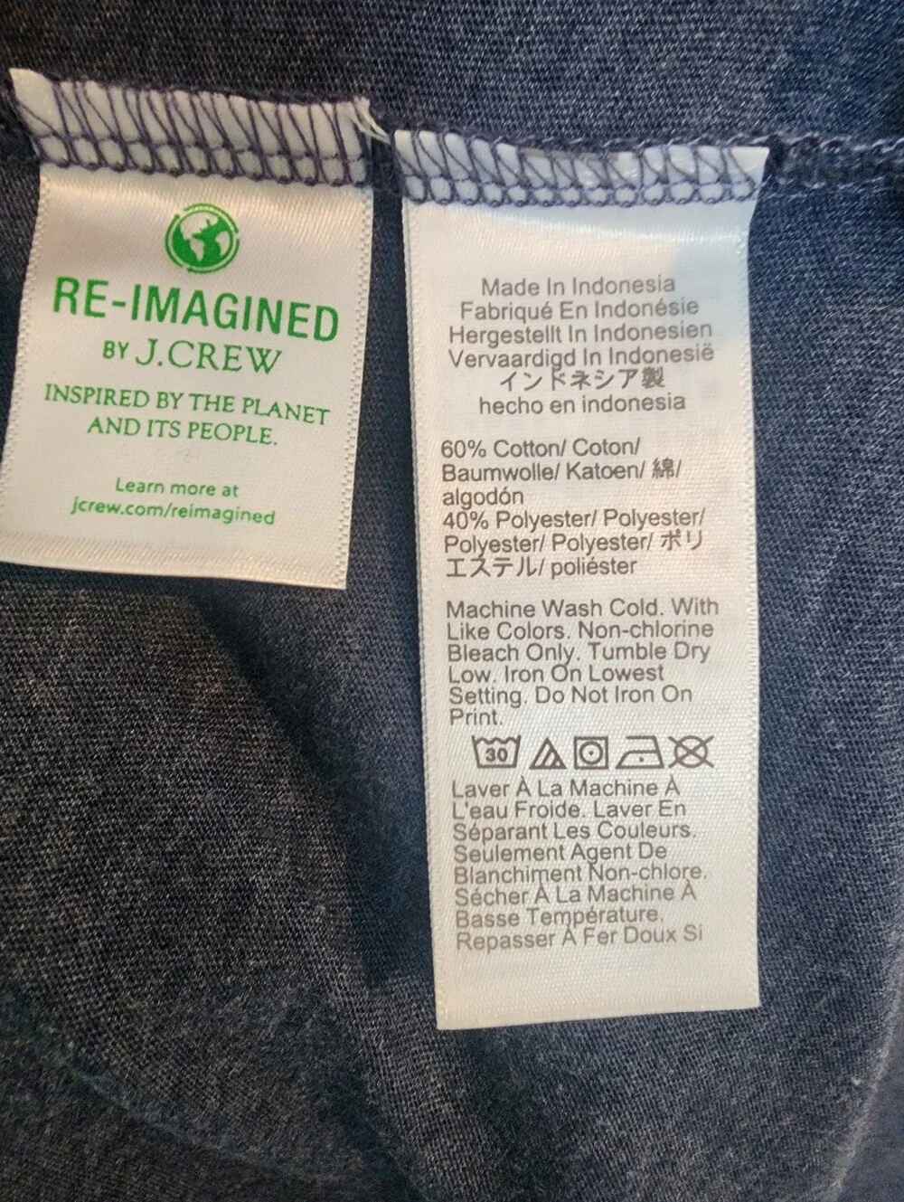 J Crew T-Shirt With Red Crab